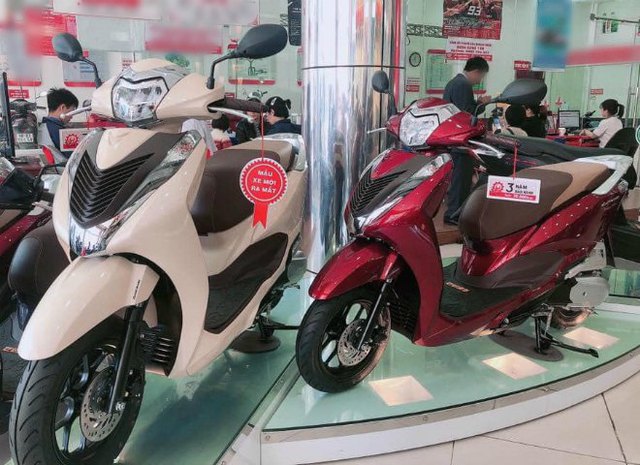 Giá Xe Honda Sh Mode 2022, Lead Bất Ngờ Lao Dốc, Giảm Mạnh Tới 8 Triệu Đồng  Tại Đại Lý
