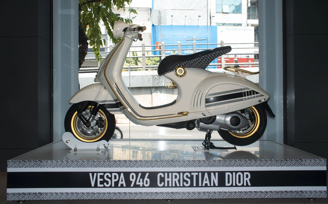 Chiếc xe máy Vespa biển ngũ quý 6 hét giá 3,5 tỷ đồng - Ảnh 3.