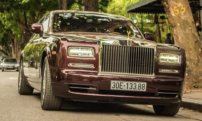 Chiếc Rolls-Royce có số 'lận đận' nhất Việt Nam, giảm 7,6 tỷ đồng vẫn không ai mua - Ảnh 2.