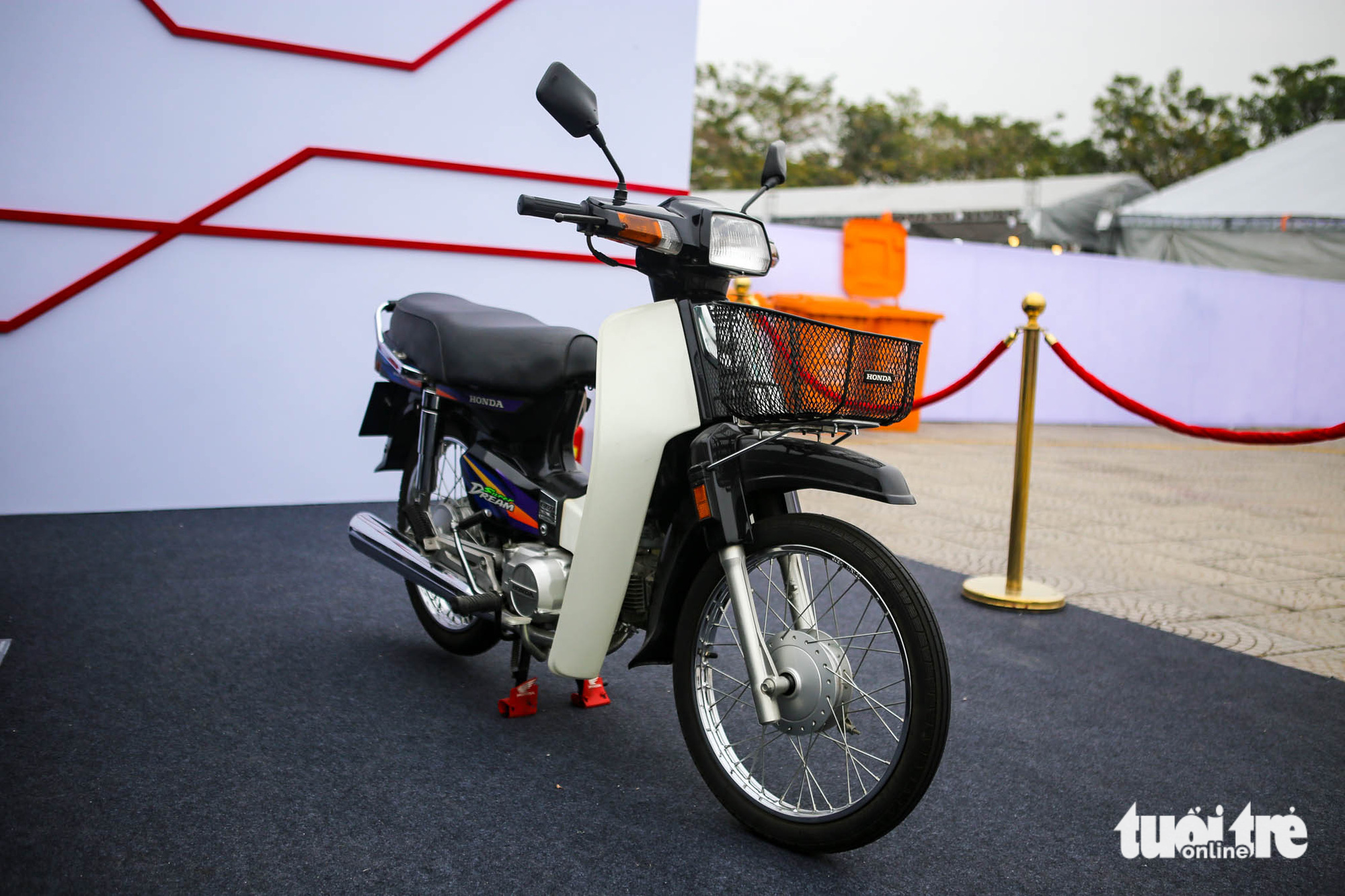 Honda Super Dream  Xe số mang nhiều hồi ức của người Việt