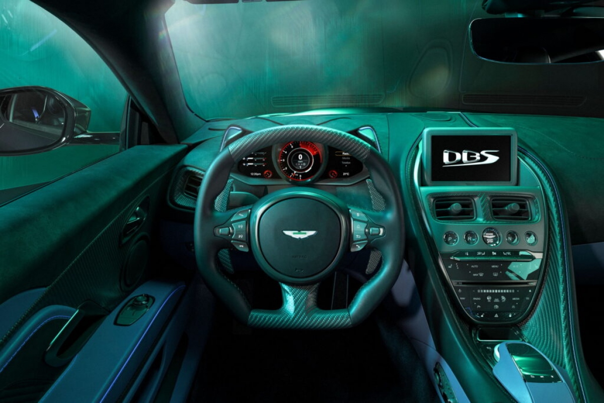 Aston Martin ra mắt DBS 770 Ultimate -chiếc Aston Martin “mạnh nhất từ trước tới nay&quot; - Ảnh 3.