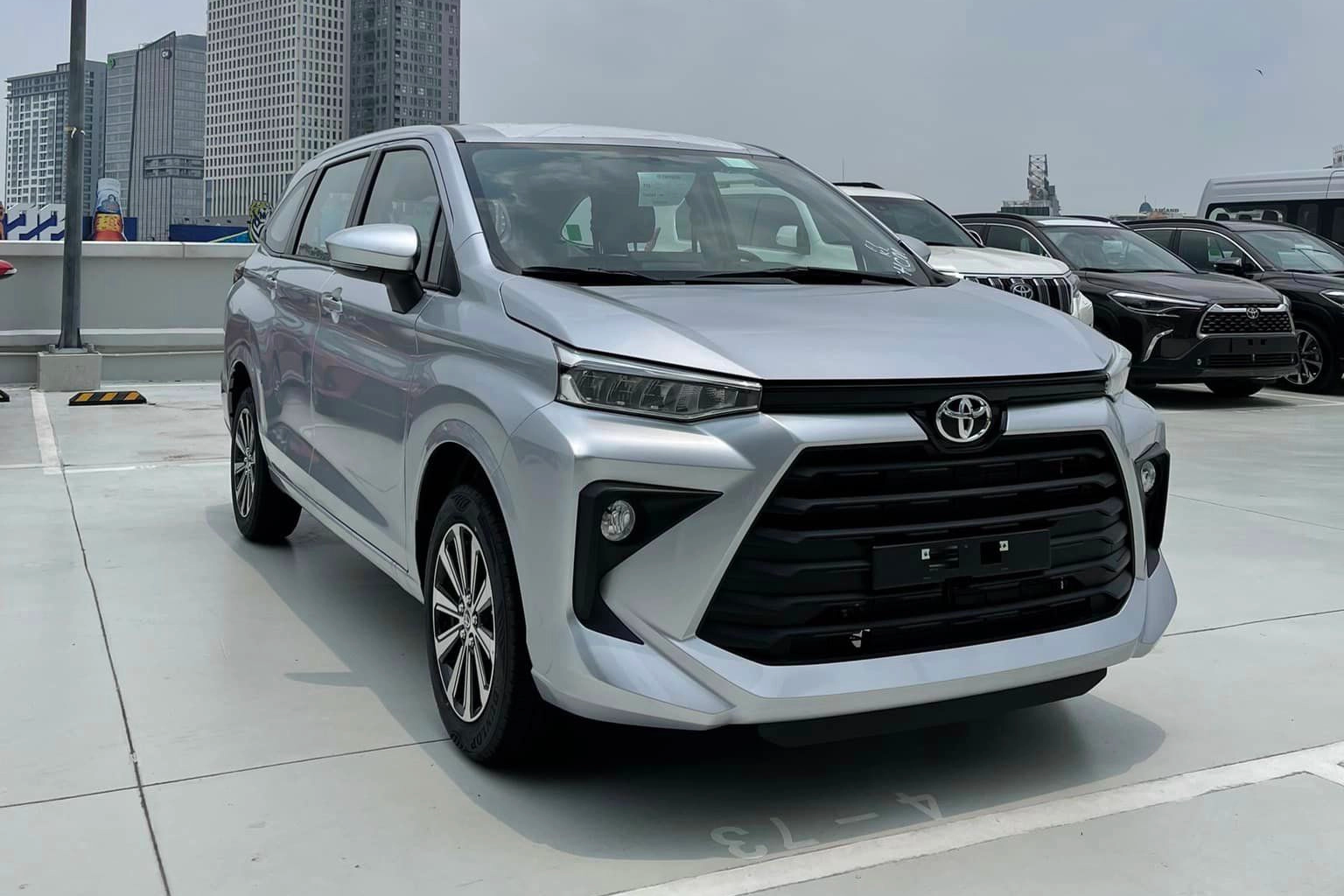 Toyota Avanza 2023 thêm phiên bản tải van tại Việt Nam: 2 chỗ ngồi, lòng thùng dài 1,87 mét - Ảnh 3.