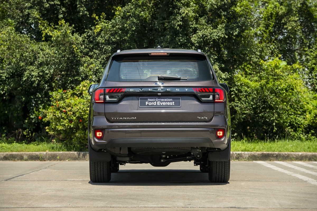 Ford Everest - 'Chiếc SUV toàn diện dành cho gia đình' tại BCA 2023 - Ảnh 2.