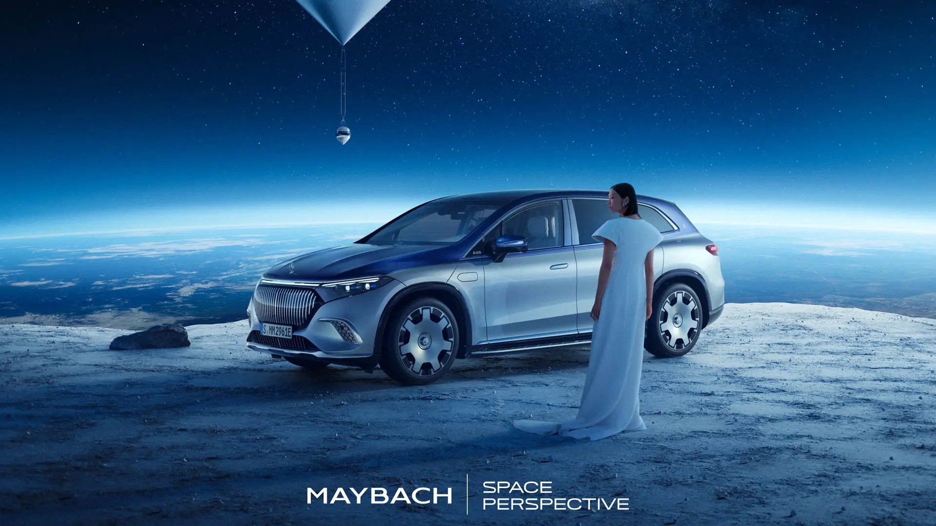 Mercedes-Maybach giờ còn có cả dịch vụ đưa người dùng lên 'không gian' - Ảnh 1.