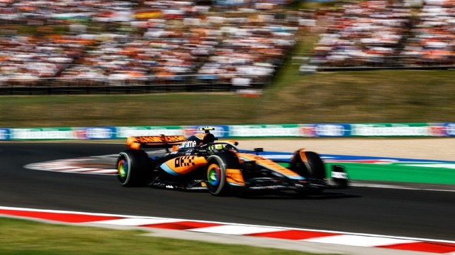 Kỷ lục thay lốp nhanh nhất lịch sử ở giải đua xe F1 - Ảnh 1.