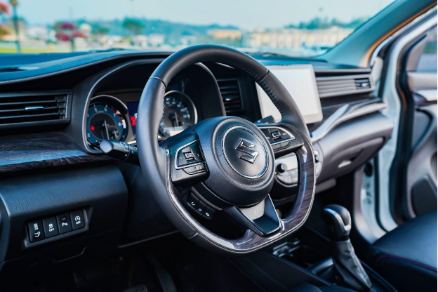 Chủ xe Suzuki Hybrid Ertiga chạy dịch vụ: Tiết kiệm chi phí hơn trăm triệu, nhanh hồi vốn đầu tư ban đầu - Ảnh 2.