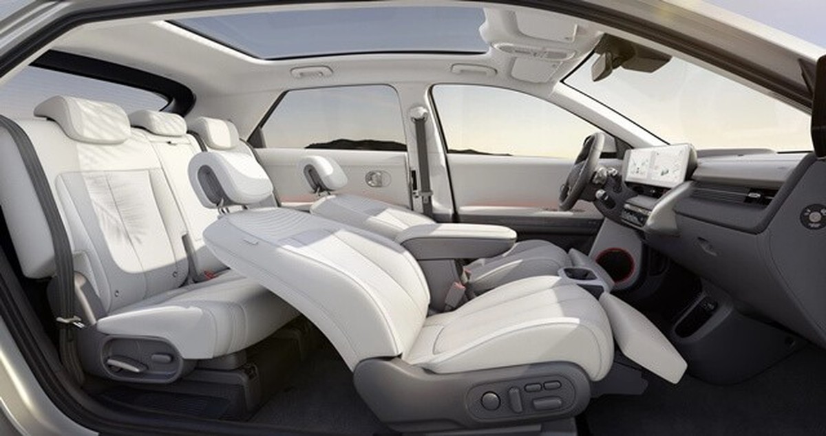 Xe điện có sức hút quá lớn, Hyundai Ioniq 5 đang dẫn đầu bình chọn xe gia đình của BCA 2023 - Ảnh 4.
