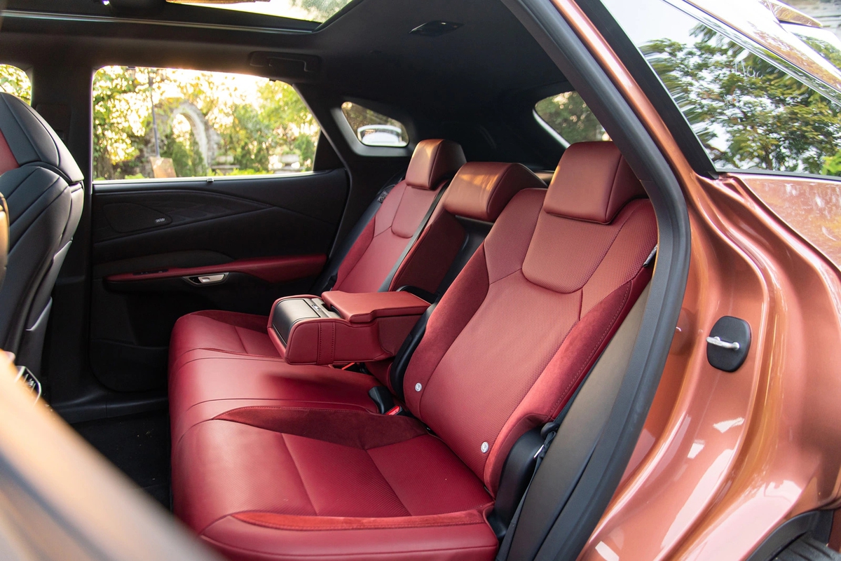 Lexus RX có cơ hội trở thành xe sang tiêu biểu cho gia đình tại BCA 2023 - Ảnh 4.