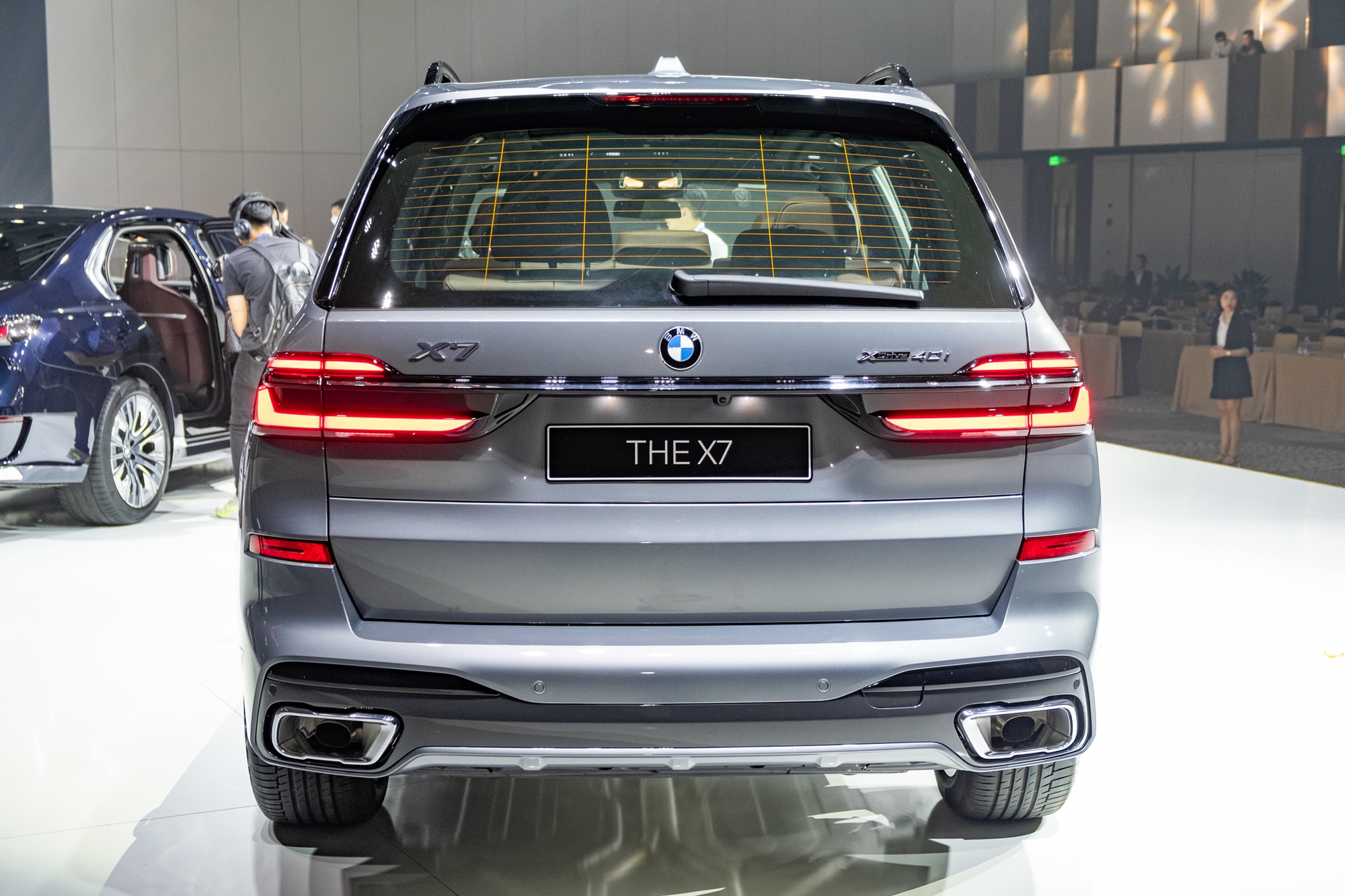 BMW X7 thể hiện 'sức trẻ' trong nhóm xe gia đình hạng sang của BCA 2023 - Ảnh 7.
