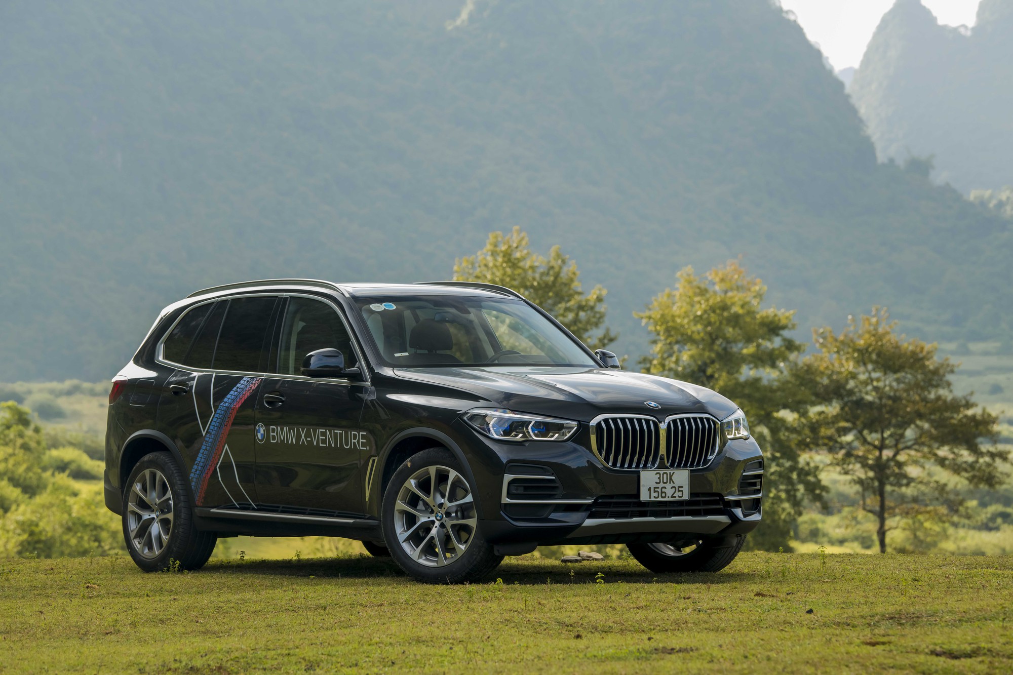 Hành trình BMW X-Venture qua cảm nhận của người cầm lái: Lái mượt, đầm và an toàn - Ảnh 3.