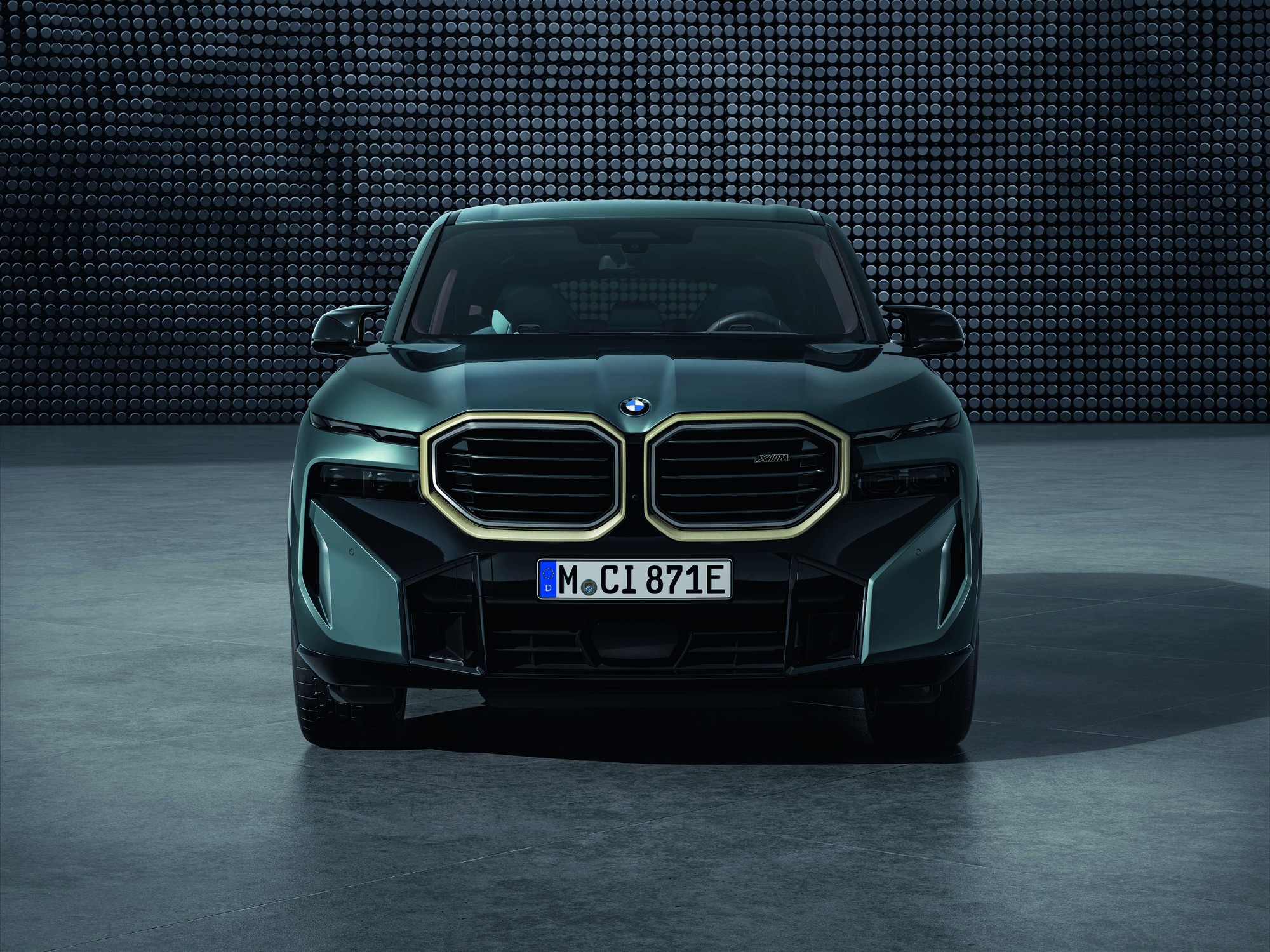BMW XM ra mắt Việt Nam với giá 11 tỷ: Đắt nhất, mạnh nhất của hãng, tiệm cận Lamborghini Urus- Ảnh 8.