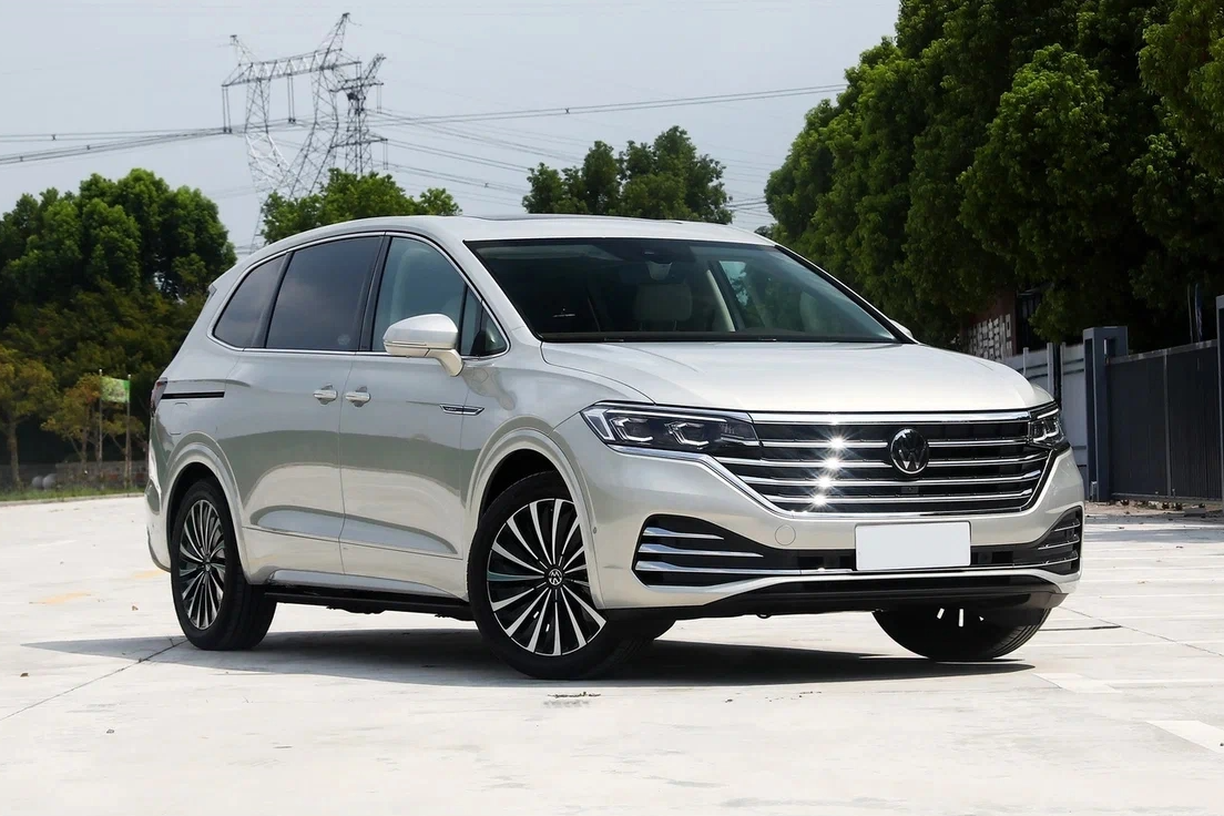 Loạt xe mới lên lịch về Việt Nam tháng cuối năm: Nhiều phân khúc từ sedan đến SUV, minivan, hầu hết lần đầu xuất hiện - Ảnh 1.