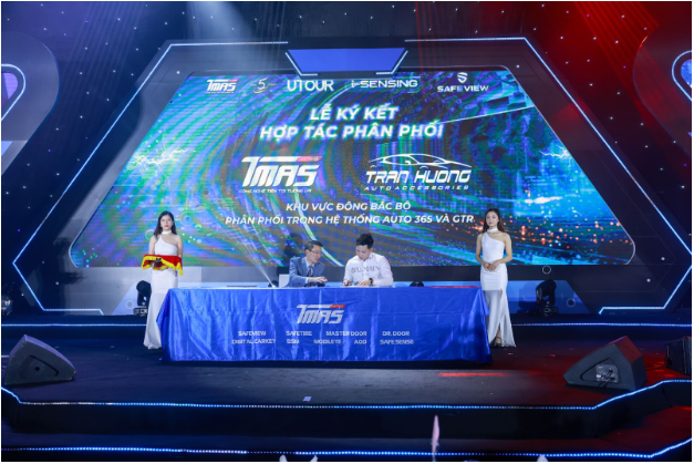 TMAS Việt Nam ra mắt thương hiệu UTOUR cùng hàng loạt sản phẩm công nghệ thông minh tại sự kiện kỷ niệm 5 năm - Ảnh 4.