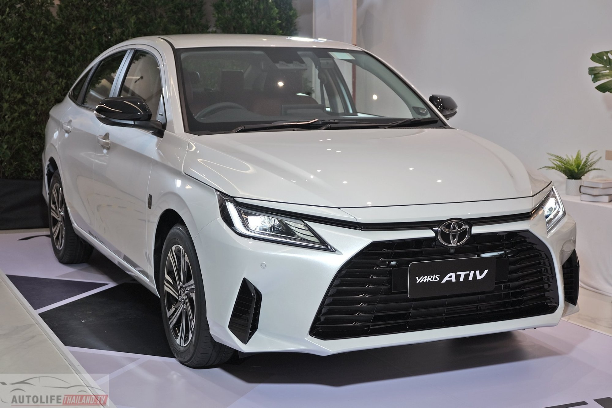 Toyota Vios 2023 lộ diện tại trạm đăng kiểm khí thải, ngày bán không còn xa, Accent cần dè chừng - Ảnh 4.