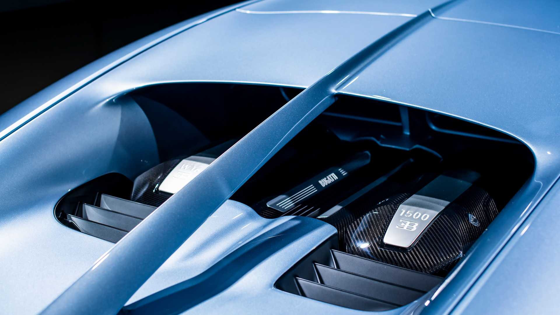 Kỷ lục xe đấu giá đắt nhất thế giới chạm mốc 300 tỉ đồng là Bugatti Chiron Profilee - Ảnh 8.