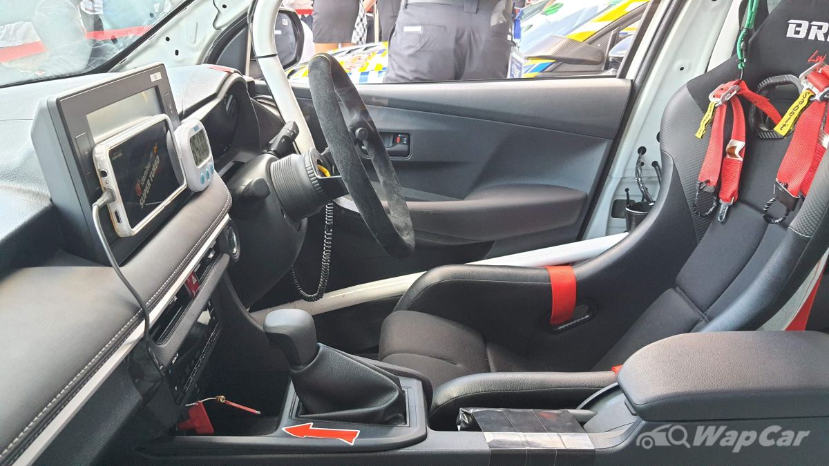 Toyota Vios đời mới có phiên bản đua - Ảnh 4.