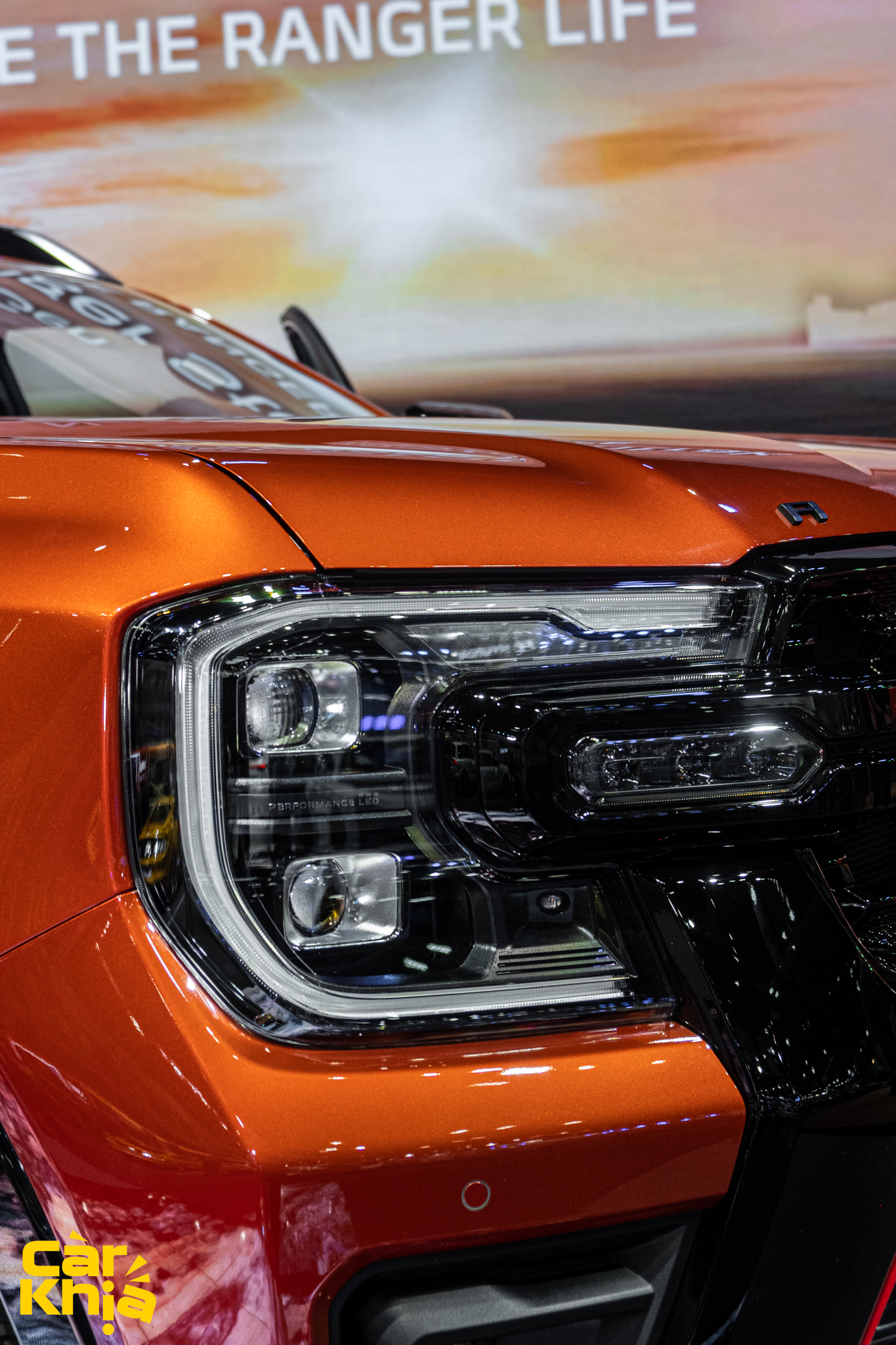 Chi tiết Ford Ranger Stormtrak sắp bán ở Việt Nam: Đẹp hơn Wildtrak, sẽ lại là vua doanh số bán tải - Ảnh 7.