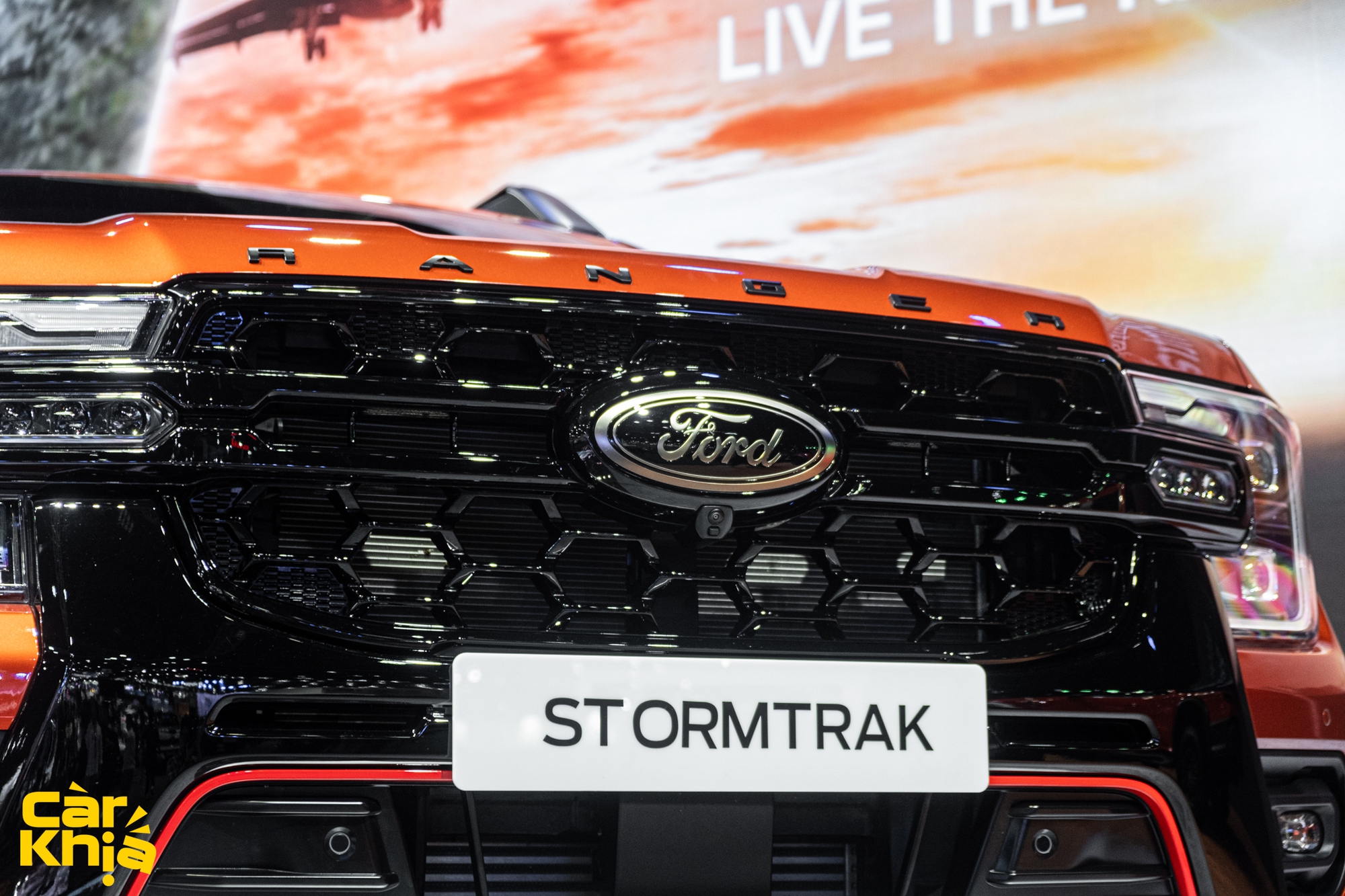 Chi tiết Ford Ranger Stormtrak sắp bán ở Việt Nam: Đẹp hơn Wildtrak, sẽ lại là vua doanh số bán tải - Ảnh 5.