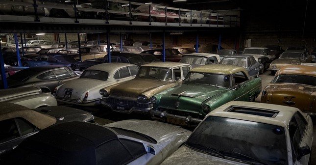 Phát hiện bộ sưu tập hàng trăm xe cổ tại Hà Lan - Ảnh 4.
