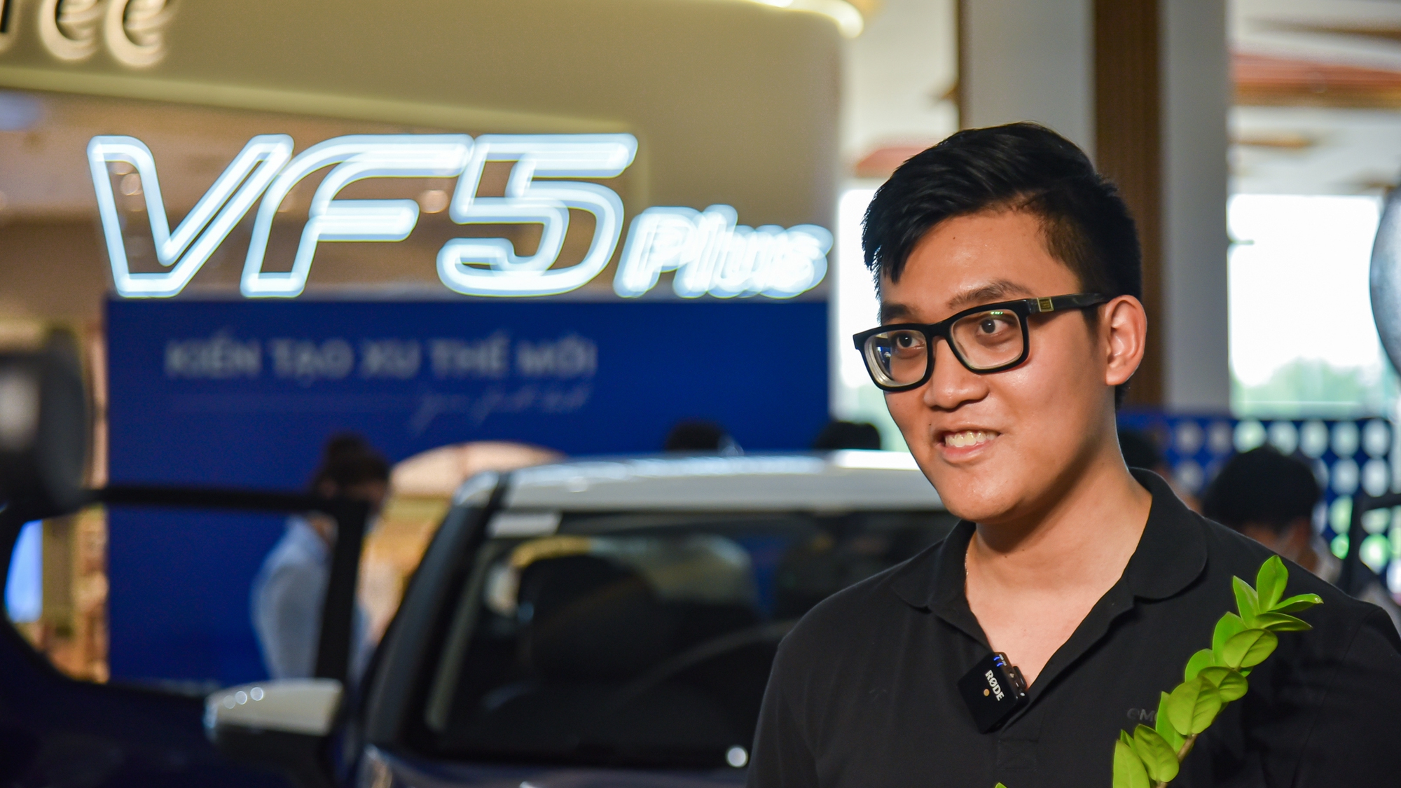 Loạt chủ xe VinFast VF 5 Plus đầu tiên tại Việt Nam: Không lo ngại phần mềm, 'khó lòng đòi hỏi ở mức giá như vậy' - Ảnh 4.