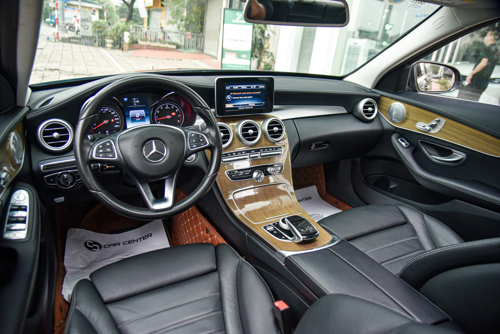 Cơ hội trải nghiệm Mercedes-Benz C 250 với giá gần ngang ngửa Kia K5 - Ảnh 6.