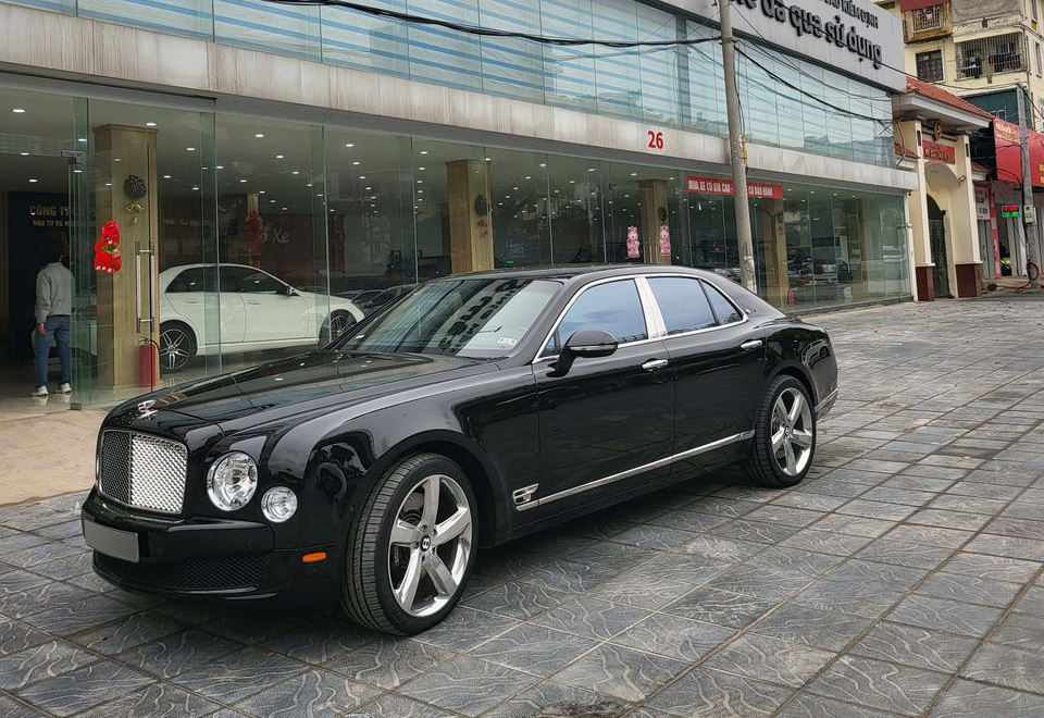 Tròn 10 năm tuổi, Bentley Mulsanne Le Mans Edition độc nhất Việt Nam bán lại vẫn đắt ngang 2 chiếc ‘Mẹc’ S-Class mới cứng - Ảnh 6.