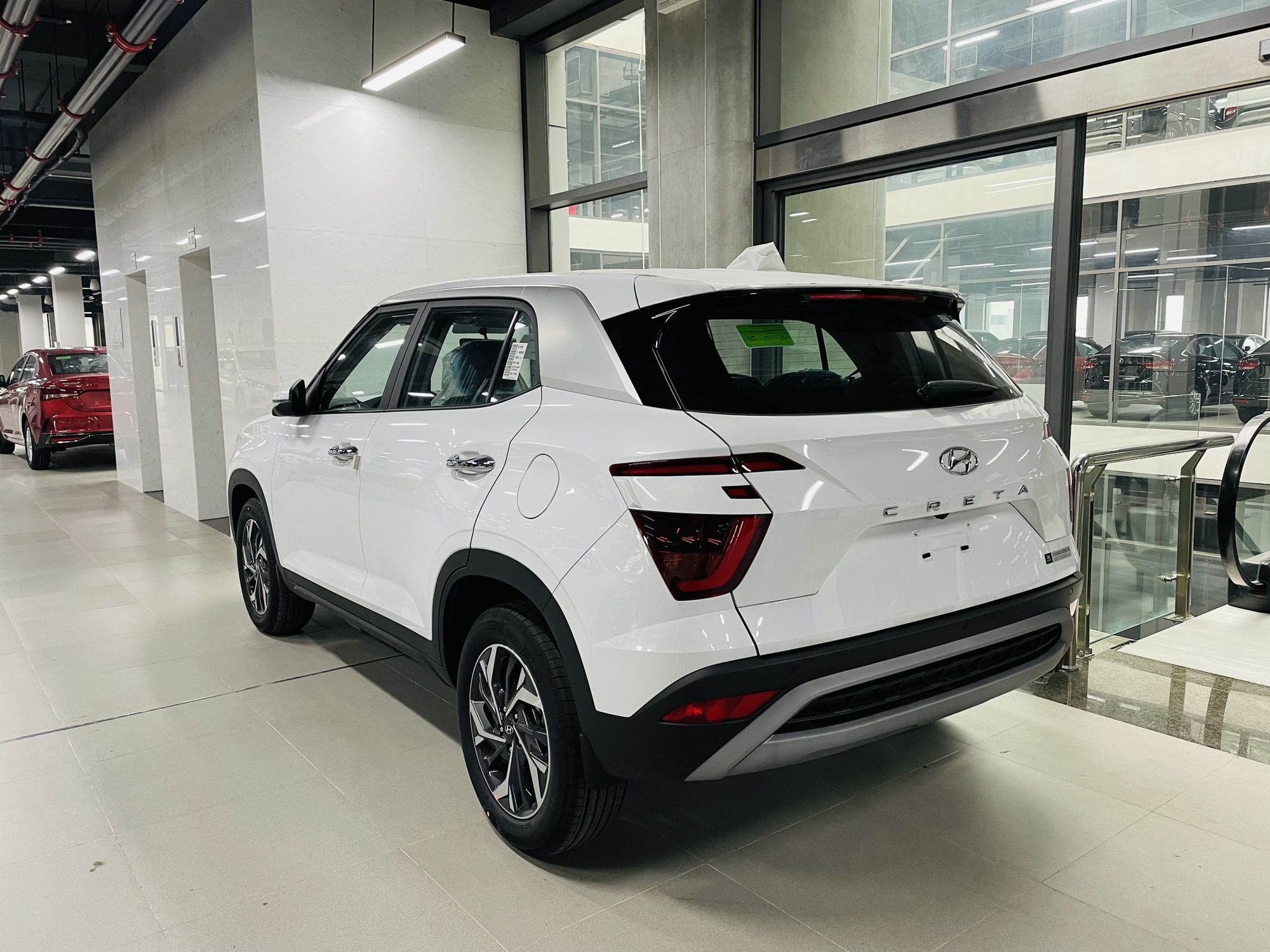 Hyundai Creta lắp ráp trong nước về đại lý, giữ nguyên trang bị và giá bán - Ảnh 3.