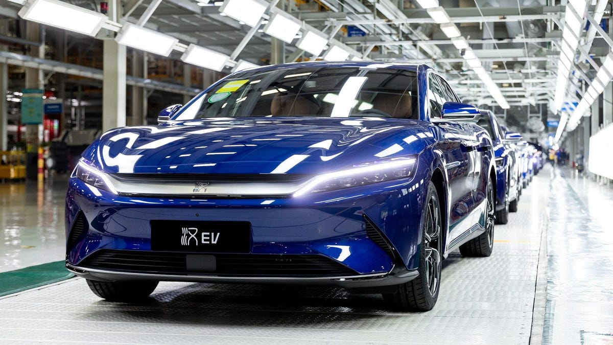 Ford không sợ Toyota làm xe điện, Trung Quốc mới khiến họ e dè - Ảnh 2.