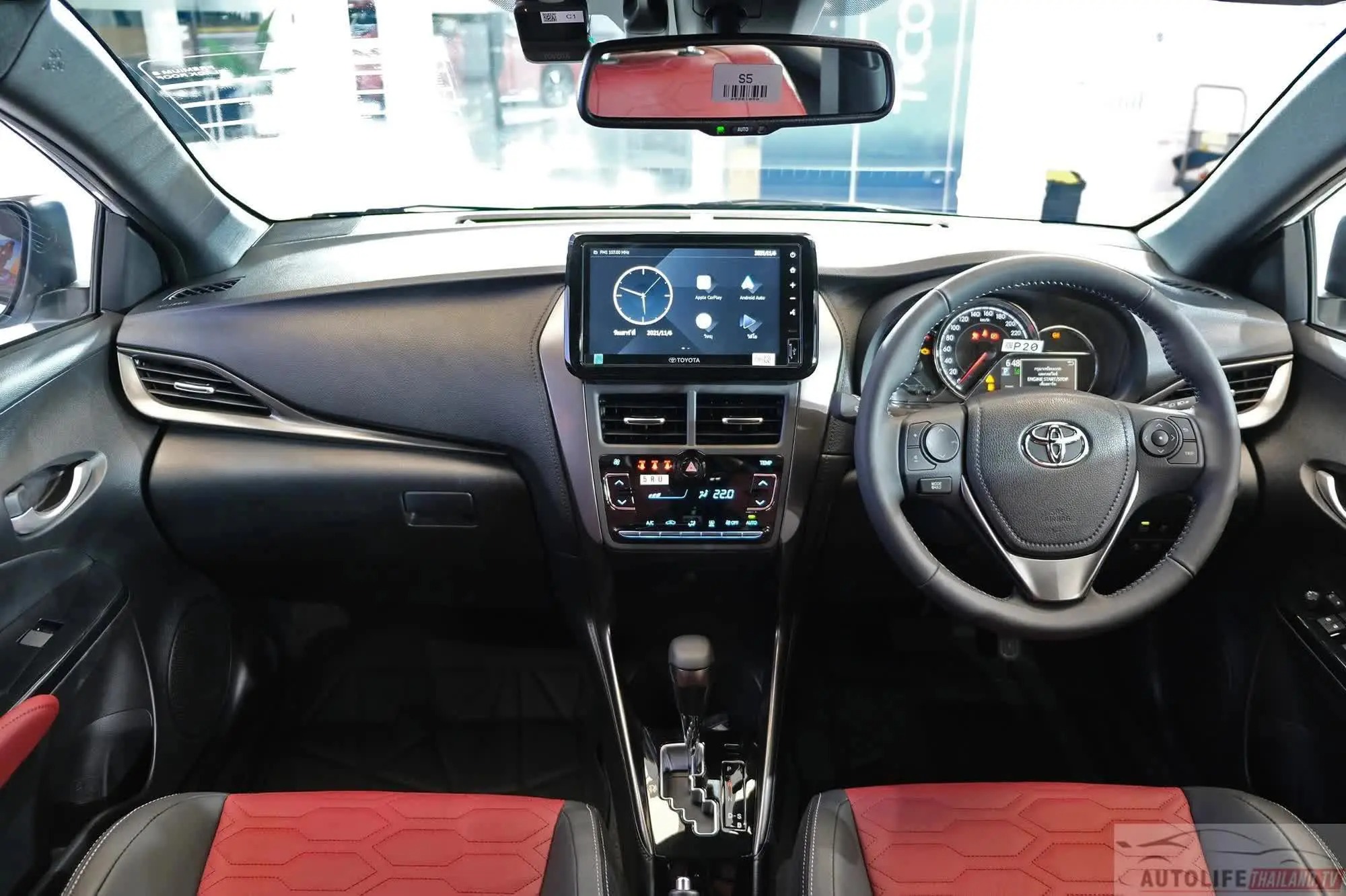 Toyota Vios 2023 lần đầu lộ ảnh chính thức tại Việt Nam: Đầu xe mới, thêm nhiều trang bị, giá bán không đổi - Ảnh 8.