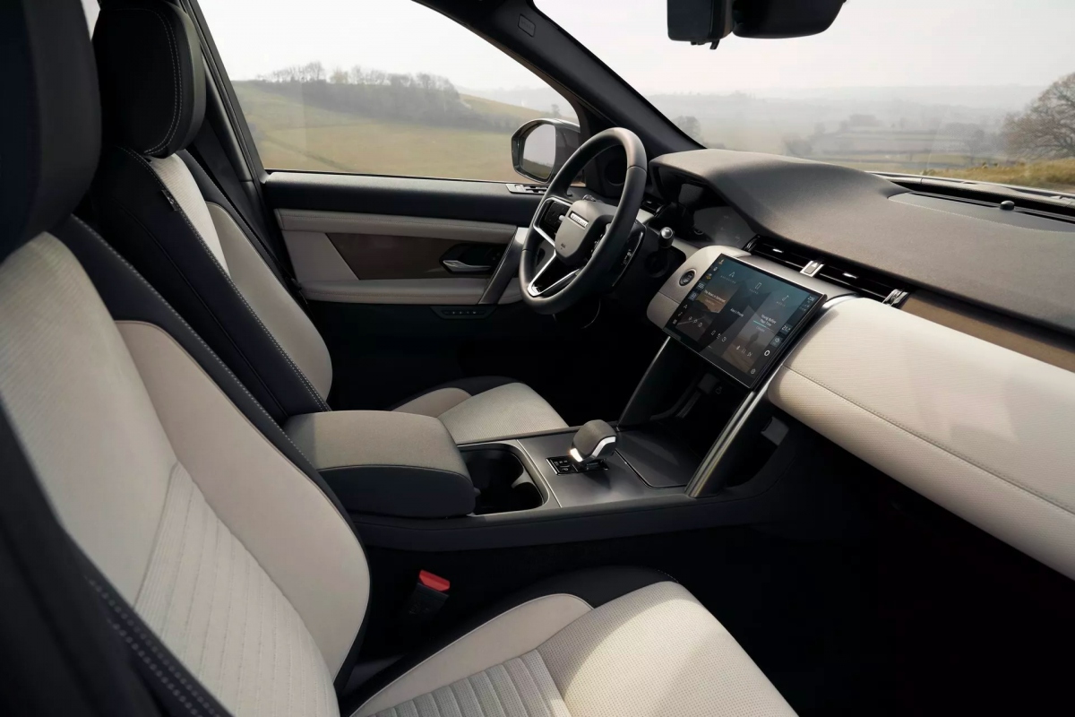 Land Rover Discovery Sport 2024 bỏ phím bấm vật lý, dùng màn hình cảm ứng cong - Ảnh 3.