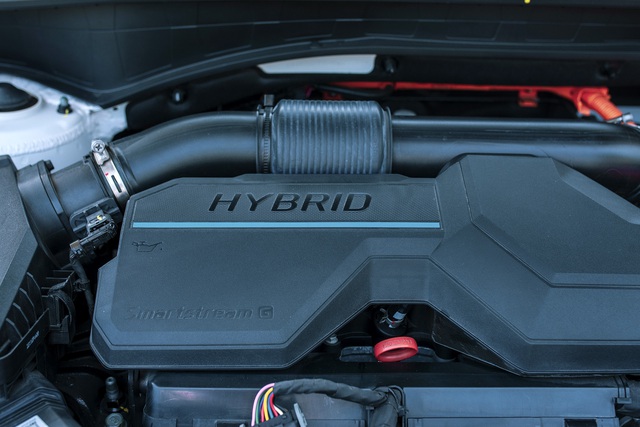 Hyundai Santa Fe Hybrid giá 1,45 tỷ tại Việt Nam: 1 phiên bản, chung động cơ với Sorento Hybrid - Ảnh 3.