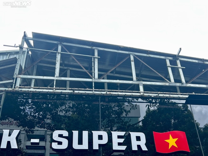 Showroom K-Super của trùm siêu xe Phan Công Khanh bị dỡ bỏ - Ảnh 10.