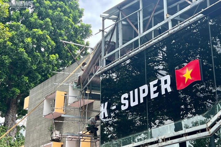 Showroom K-Super của trùm siêu xe Phan Công Khanh bị dỡ bỏ - Ảnh 7.