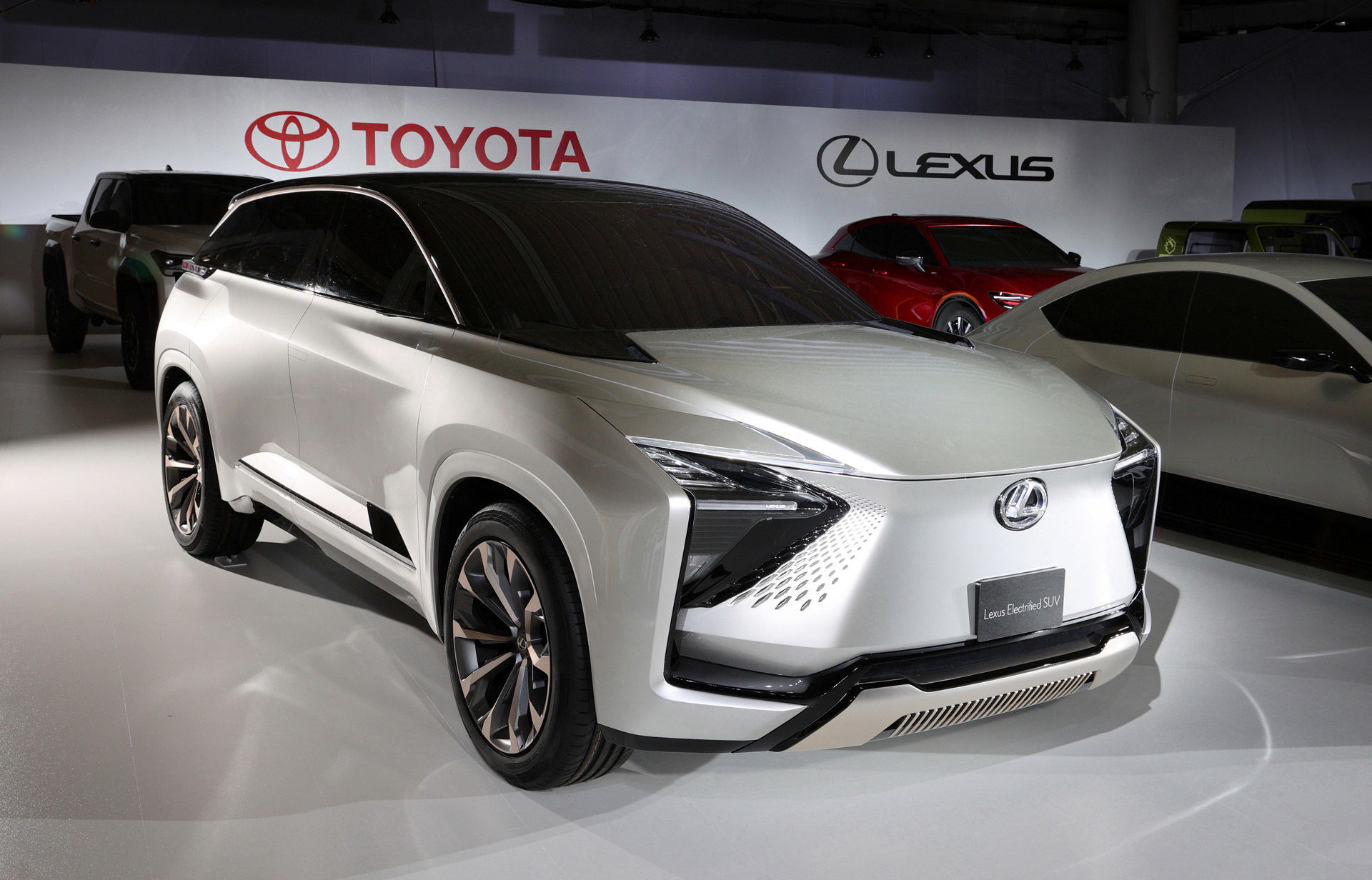 Lexus sắp ra mắt SUV 7 chỗ hoàn toàn mới, to ngang LX 600 quen thuộc với người Việt