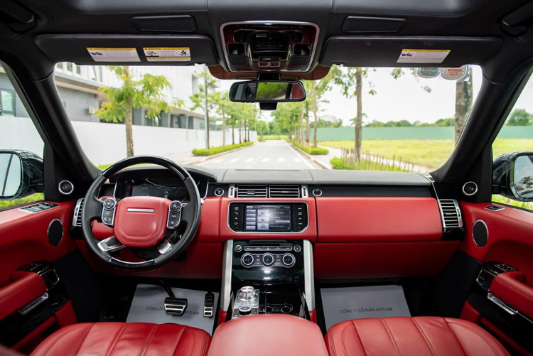 Range Rover Autobiography bán lại rẻ hơn GLC 2023: Người bán khẳng định xe 'siêu mới' dù đã đi hơn 70.000 km - Ảnh 2.