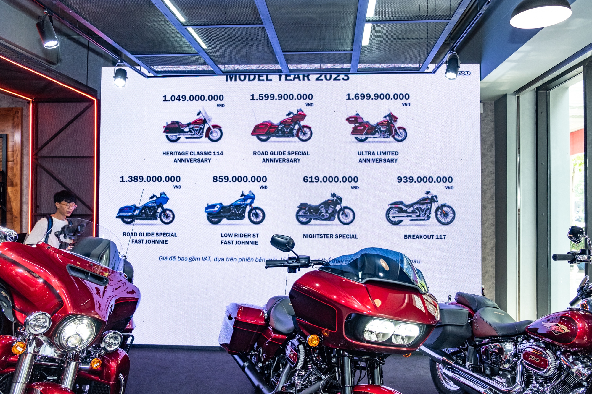 Harley-Davidson giới thiệu loạt xe giới hạn gần 10 tỷ tại Việt Nam, chiếc đắt nhất giá ngang BMW 3-Series - Ảnh 1.