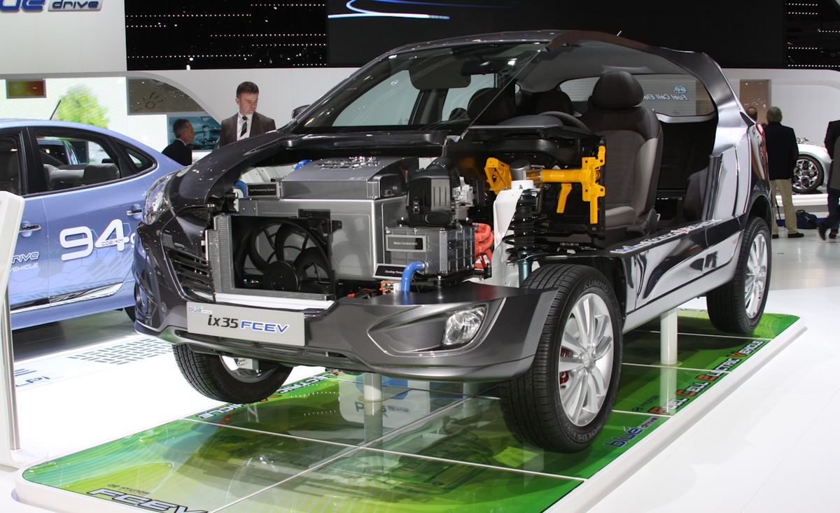 Mua Hyundai Tucson bản tiết kiệm nhiên liệu nhưng chủ xe tá hoả với hoá đơn sửa chữa gần 2,7 tỷ đồng - Ảnh 3.
