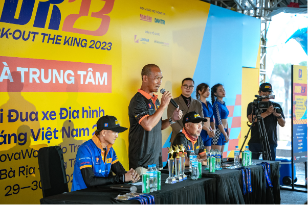 2 ngày thi đấu sôi động của giải đua Petrolimex KOK 2023: Hàng chục đội cạnh tranh quyết liệt để phân hạng - Ảnh 1.