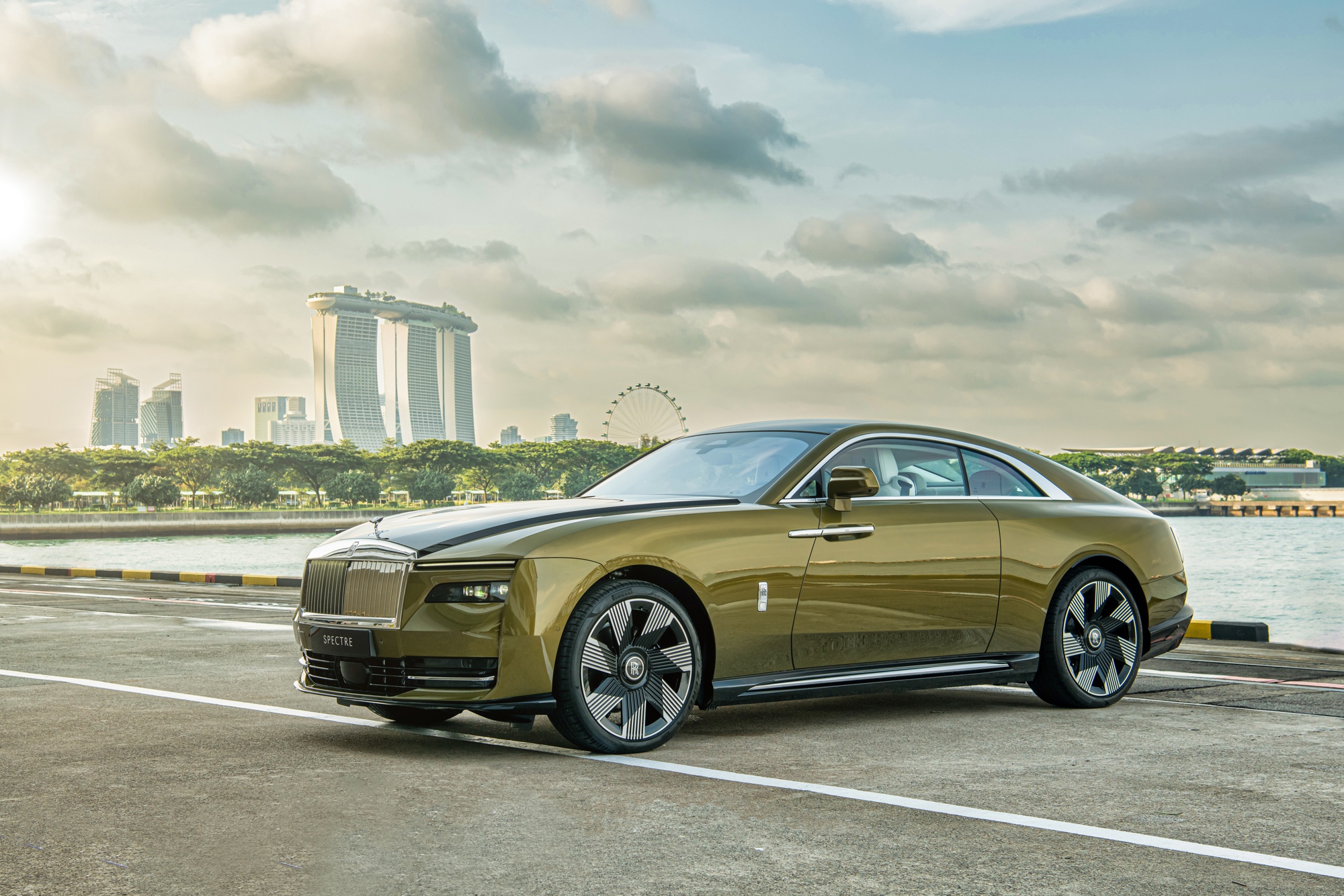 2021 RollsRoyce Ghost Review Guide Prices Specs Interior and More   Robb Report
