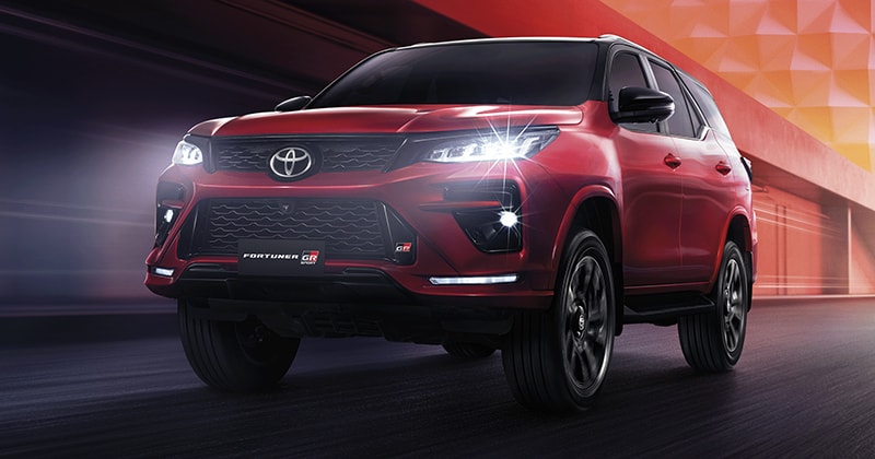 Toyota Fortuner 2023 ra mắt: Đắt hơn, thêm trang bị, động cơ nâng cấp mạnh hơn Everest