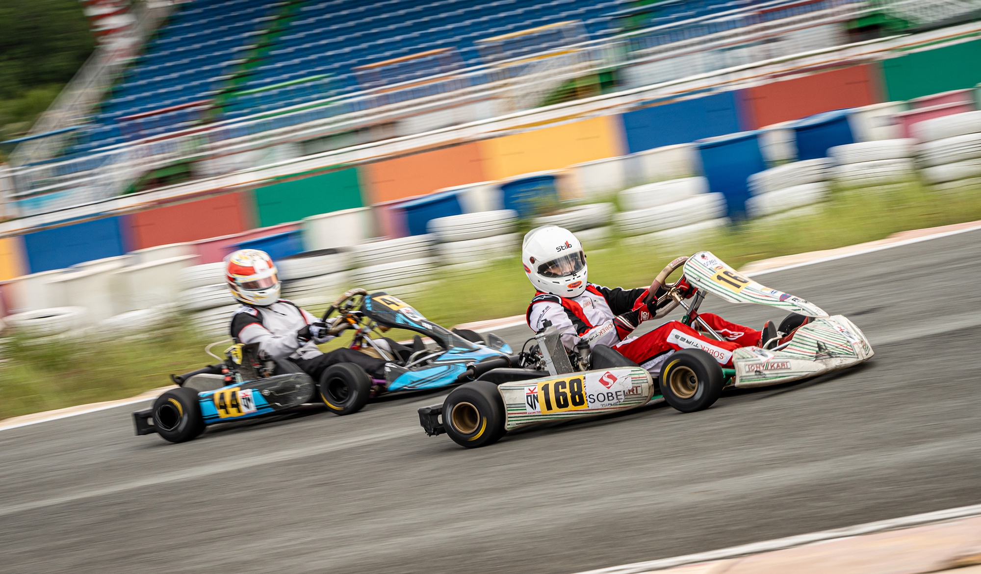 Giải đua Go-Kart đầu tiên tại Việt Nam áp dụng cách thi đấu như F1 - Ảnh 4.