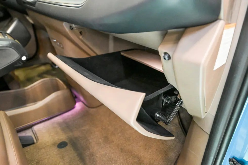 Xe điện Hyundai sắp có hộc đồ như trên máy bay - Ảnh 2.