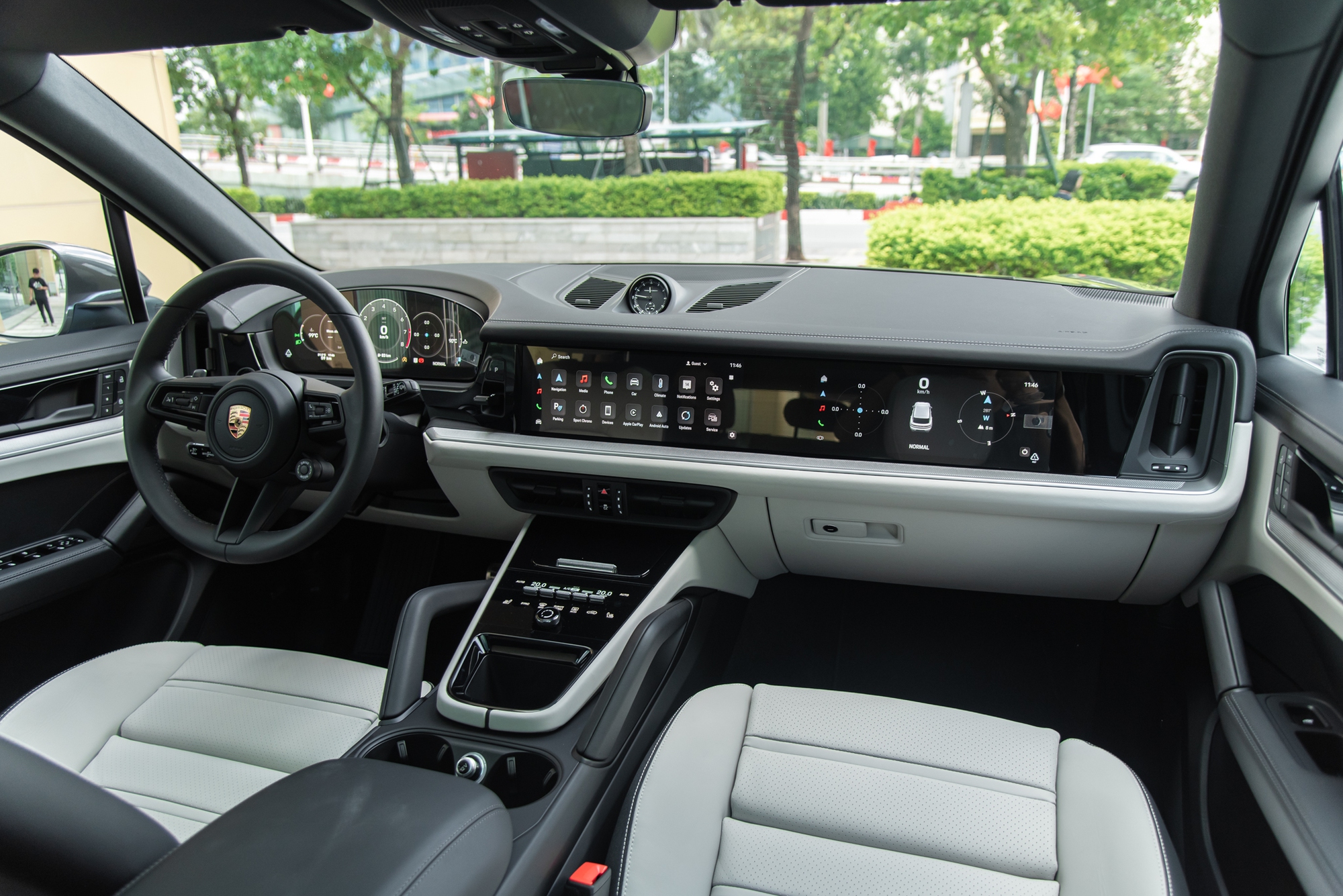 Porsche Cayenne 2024 ra mắt thị trường Việt Nam: Giá từ 5,56 tỷ đồng, có nhiều điểm mới - Ảnh 4.
