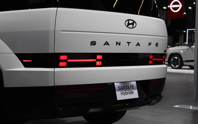 Hyundai Santa Fe 2024 bổ sung phiên bản giới hạn 500 chiếc - Ảnh 7.