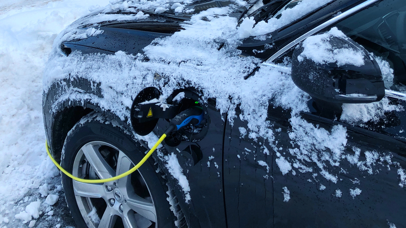 Một số kinh nghiệm dùng xe điện khi trời lạnh để ít bị ảnh hưởng - Ảnh 1.