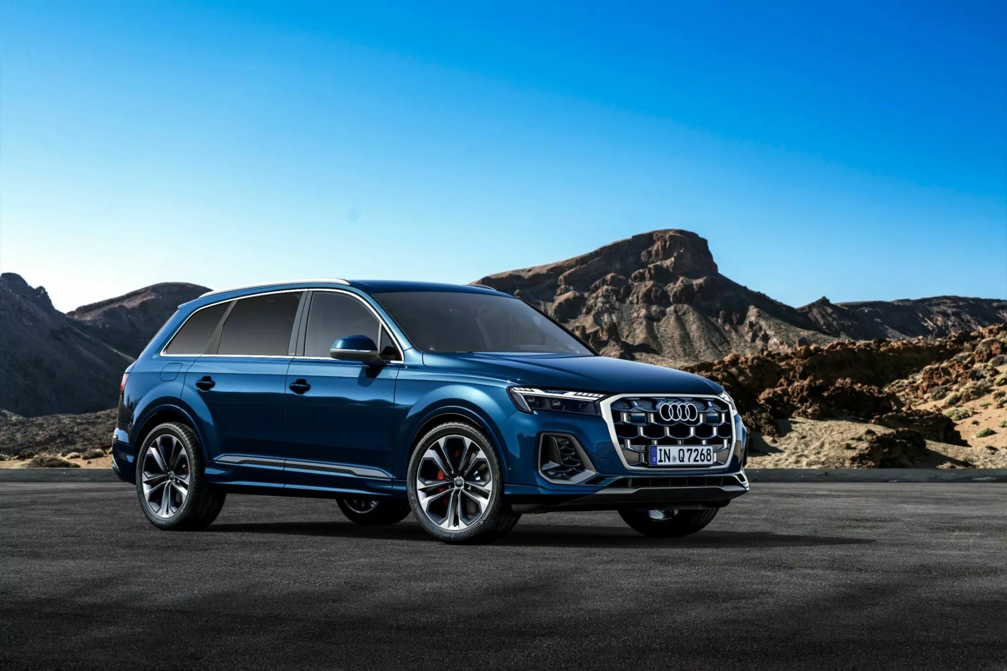 Audi Q7 được facelift lần 2 - Ảnh 1.