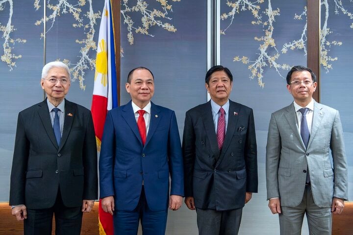 Tổng thống Philippines gặp ông Phạm Nhật Vượng bàn chuyện sản xuất xe điện - Ảnh 2.