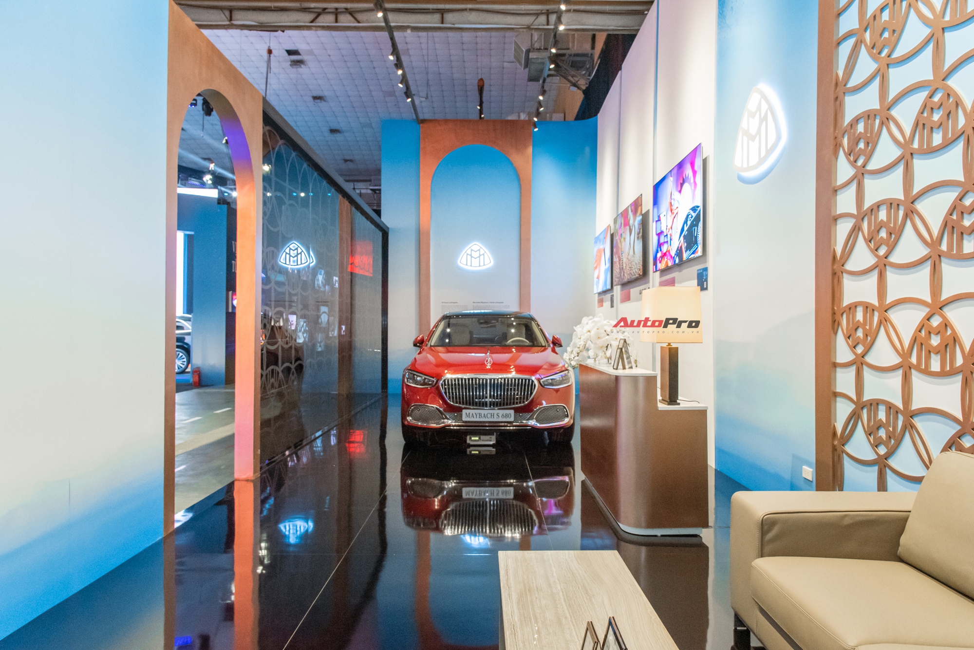 Chiêm ngưỡng dàn xe Mercedes-Benz mới nhất trị giá 150 tỷ tại Hà Nội: Có cả xe điện, xe hiệu suất cao, khu tiếp VIP- Ảnh 17. Chiêm ngưỡng dàn xe Mercedes-Benz mới nhất trị giá 150 tỷ tại Hà Nội: Có cả xe điện, xe hiệu suất cao, khu tiếp VIP- Ảnh 17.