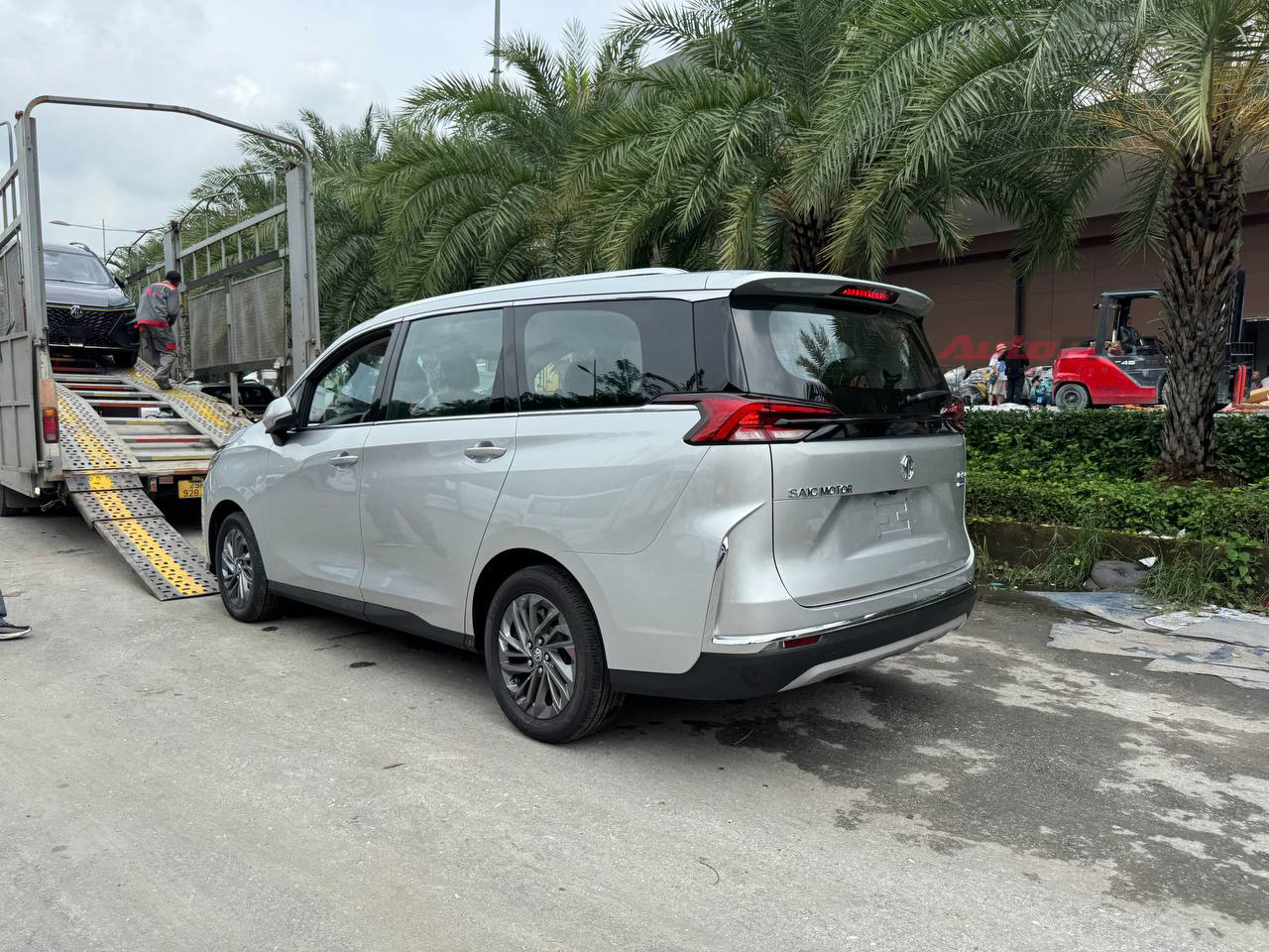 MG G50 lộ diện trước thềm VMS 2024: MPV lớn hơn Innova, 8 ghế, động cơ 169 mã lực- Ảnh 2.