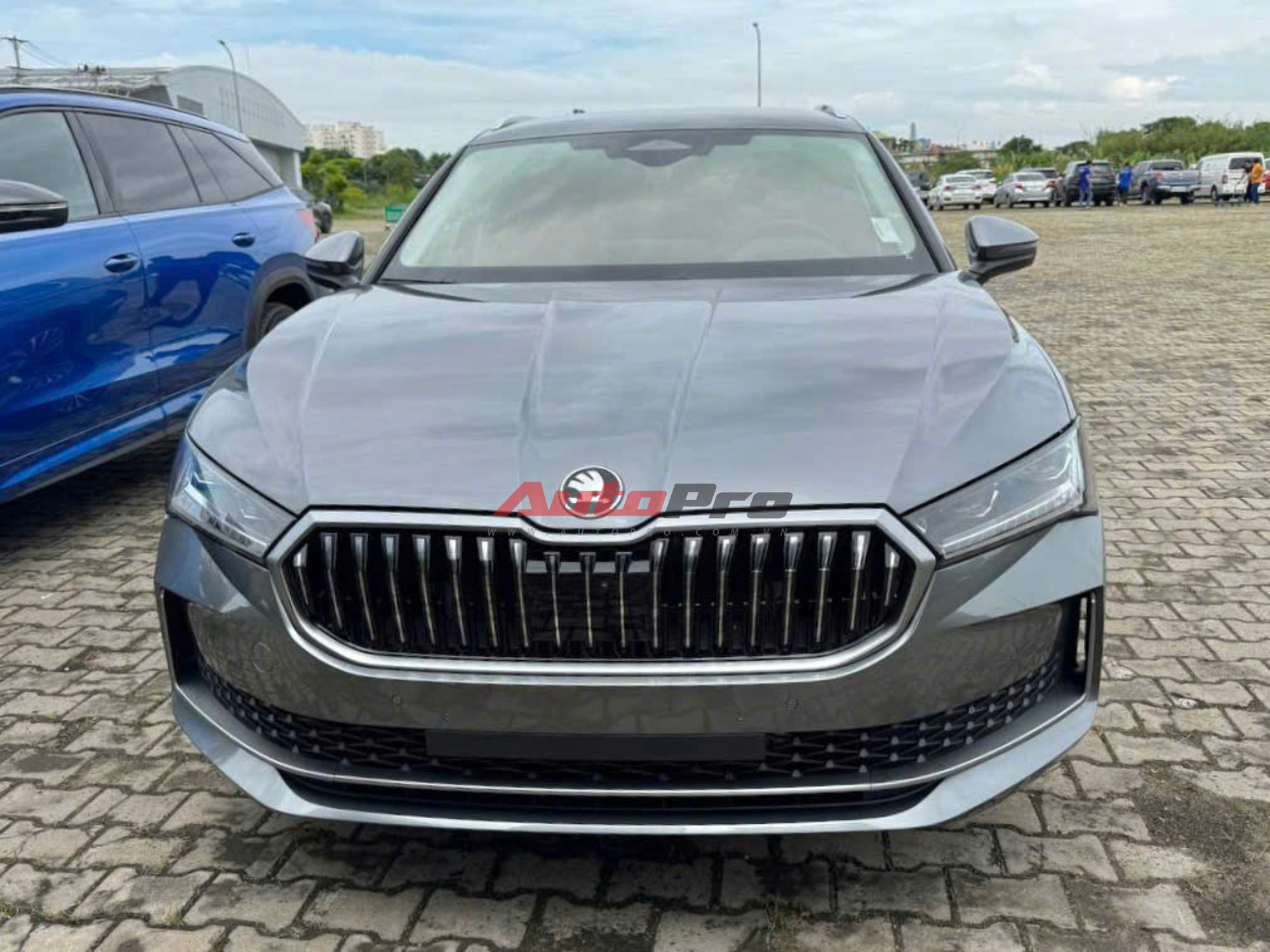 'Làn gió mới' Skoda Superb chờ ra mắt VMS 2024: Dáng wagon, nội thất tối giản, thêm đối trọng với Camry- Ảnh 6.